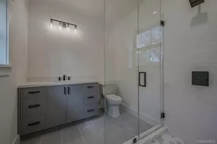 20 Bunker Ln, Middle Island, NY 11953 - Photo 22