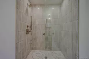 20 Bunker Ln, Middle Island, NY 11953 - Photo 32