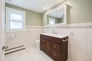 56 Pickwick Ln, North Babylon, NY 11703 - Photo 26