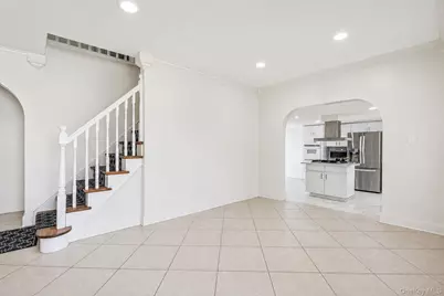 56 Pickwick Lane, North Babylon, NY 11703 - Photo 22