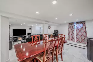 56 Pickwick Ln, North Babylon, NY 11703 - Photo 34