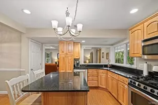 3 Seven Lakes Dr, Sloatsburg, NY 10974 - Photo 2