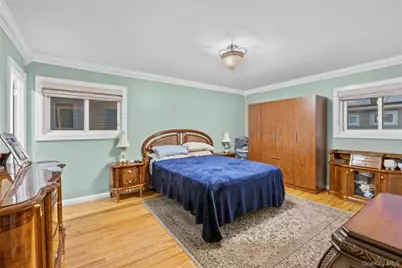 9107 161st Avenue, Howard Beach, NY 11414 - Photo 14