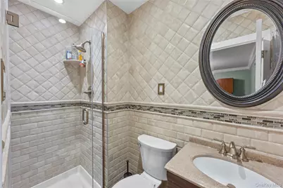 9107 161st Avenue, Howard Beach, NY 11414 - Photo 16