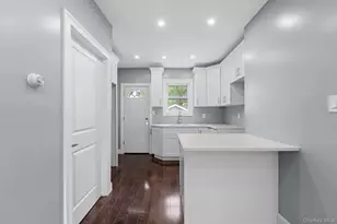 114-06 Inwood St, Jamaica, NY 11436 - Photo 4