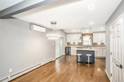 865 Grand Boulevard, Westbury, NY 11590 - Photo 10