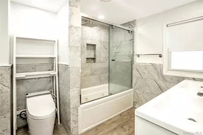 865 Grand Boulevard, Westbury, NY 11590 - Photo 22