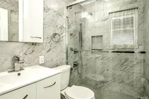 865 Grand Blvd, Westbury, NY 11590 - Photo 20