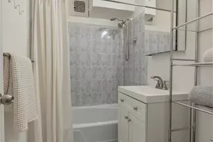415 Argyle Rd, Brooklyn, NY 11218 - Photo 8