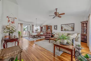 111 Chapel Hill Dr, Brentwood, NY 11717 - Photo 4