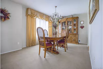 132 Forest Street, New York, NY 10314 - Photo 12