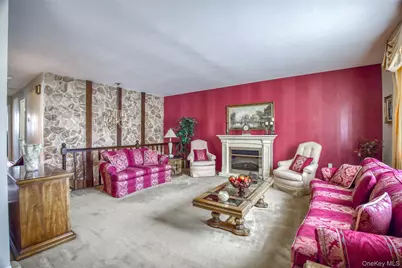 132 Forest Street, New York, NY 10314 - Photo 2