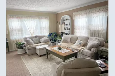 364 E Broadway #Middle, Long Beach, NY 11561 - Photo 4