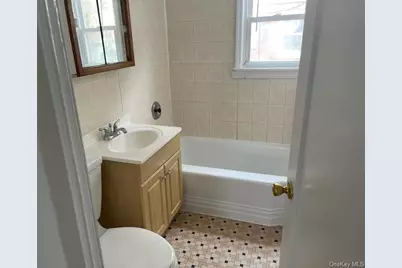 364 E Broadway #Middle, Long Beach, NY 11561 - Photo 12