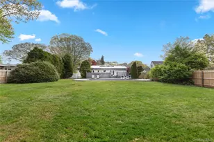 44 Maple Ave, Bellport, NY 11713 - Photo 16