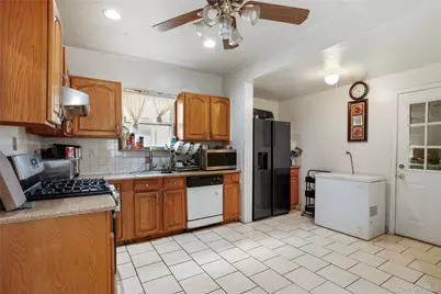 14465 177th Street, Jamaica, NY 11434 - Photo 12