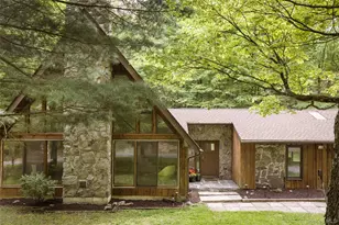 91 W Corbett Rd, Montgomery, NY 12549 - Photo 8
