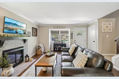 13 Rutledge Commons, Yaphank, NY 11980 - Photo 10