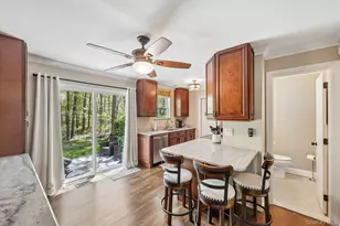 13 Rutledge Commons, Yaphank, NY 11980 - Photo 12