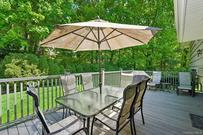 36 Chatham Road, New Rochelle, NY 10804 - Photo 32