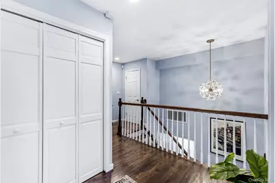 102 Ridgeview Lane, Yorktown Heights, NY 10598 - Photo 6