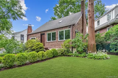 3 Harmony Drive, Larchmont, NY 10538 - Photo 2