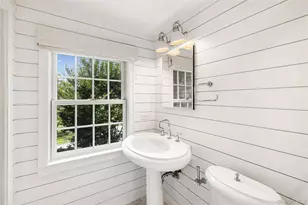92 Beach Ln, Westhampton Beach, NY 11978 - Photo 22