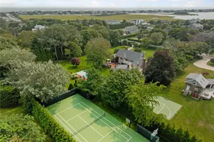 92 Beach Ln, Westhampton Beach, NY 11978 - Photo 2