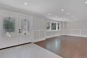 52 Woodland Rd, Roslyn, NY 11576 - Photo 4