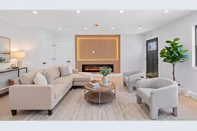 16701 116th Avenue, Jamaica, NY 11434 - Photo 4