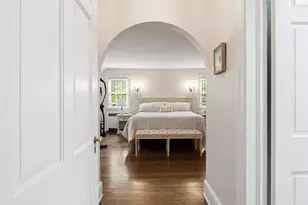 2 Longview Rd, Port Washington, NY 11050 - Photo 18