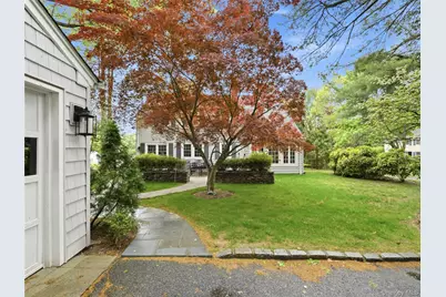 2 Longview Road, Port Washington, NY 11050 - Photo 30