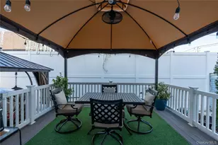 671 Tabor Pl, East Meadow, NY 11554 - Photo 34