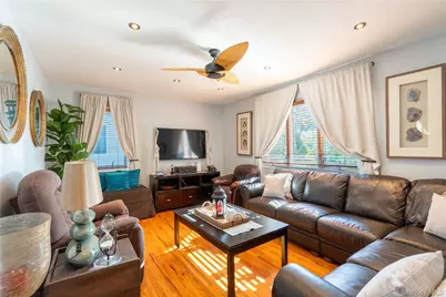 671 Tabor Place, East Meadow, NY 11554 - Photo 16