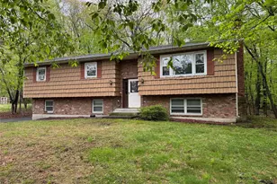 24 Emperor Ln, Montgomery, NY 12549 - Photo 1
