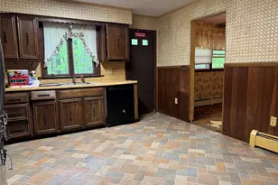 24 Emperor Ln, Montgomery, NY 12549 - Photo 8