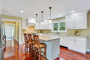 83 Gillette Ave, Bayport, NY 11705 - Photo 16