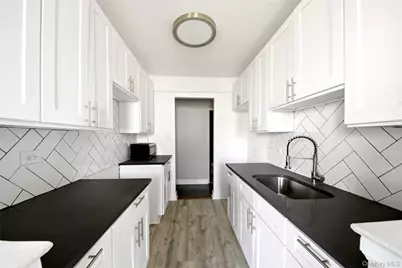 3531 Bronxwood #5F, Bronx, NY 10469 - Photo 4