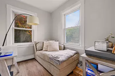 17 Grant Street, Pleasantville, NY 10570 - Photo 24