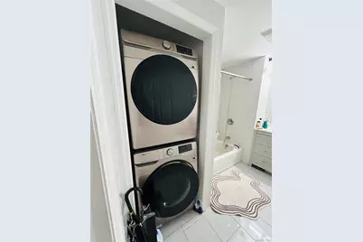 13216 Maple Avenue #3A, Flushing, NY 11355 - Photo 6