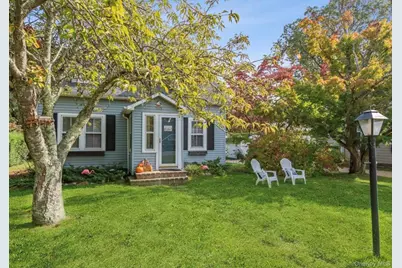 1385 Old Shipyard Lane, Southold, NY 11971 - Photo 4