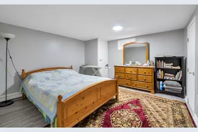 445 Peninsula Boulevard, Lynbrook, NY 11563 - Photo 32