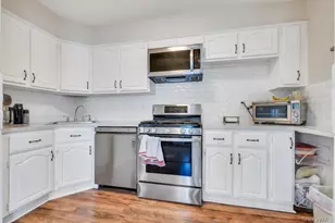 445 Peninsula Blvd, Lynbrook, NY 11563 - Photo 16