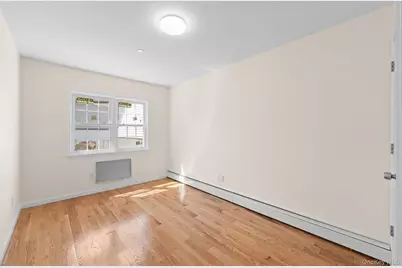 115-72A Newburg St, Saint Albans, NY 11412 - Photo 12