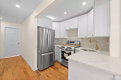 115-72A Newburg St, Saint Albans, NY 11412 - Photo 2