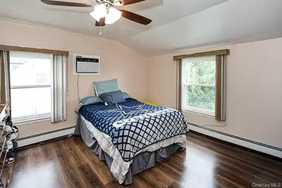 56 Haven Lane, Levittown, NY 11756 - Photo 8