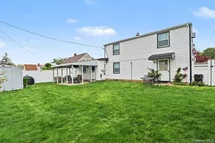 56 Haven Ln, Levittown, NY 11756 - Photo 14