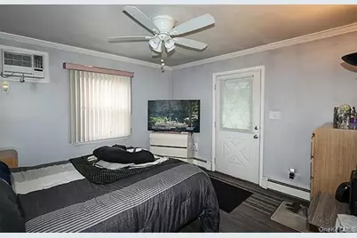 56 Haven Lane, Levittown, NY 11756 - Photo 6
