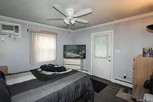 56 Haven Ln, Levittown, NY 11756 - Photo 6