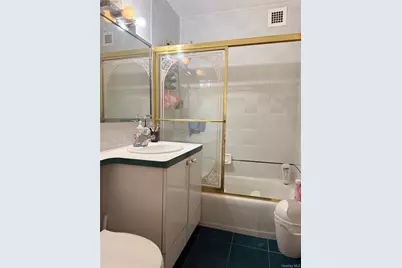 61-20 Grand Central Parkway #B 708, Forest Hills, NY 11375 - Photo 26
